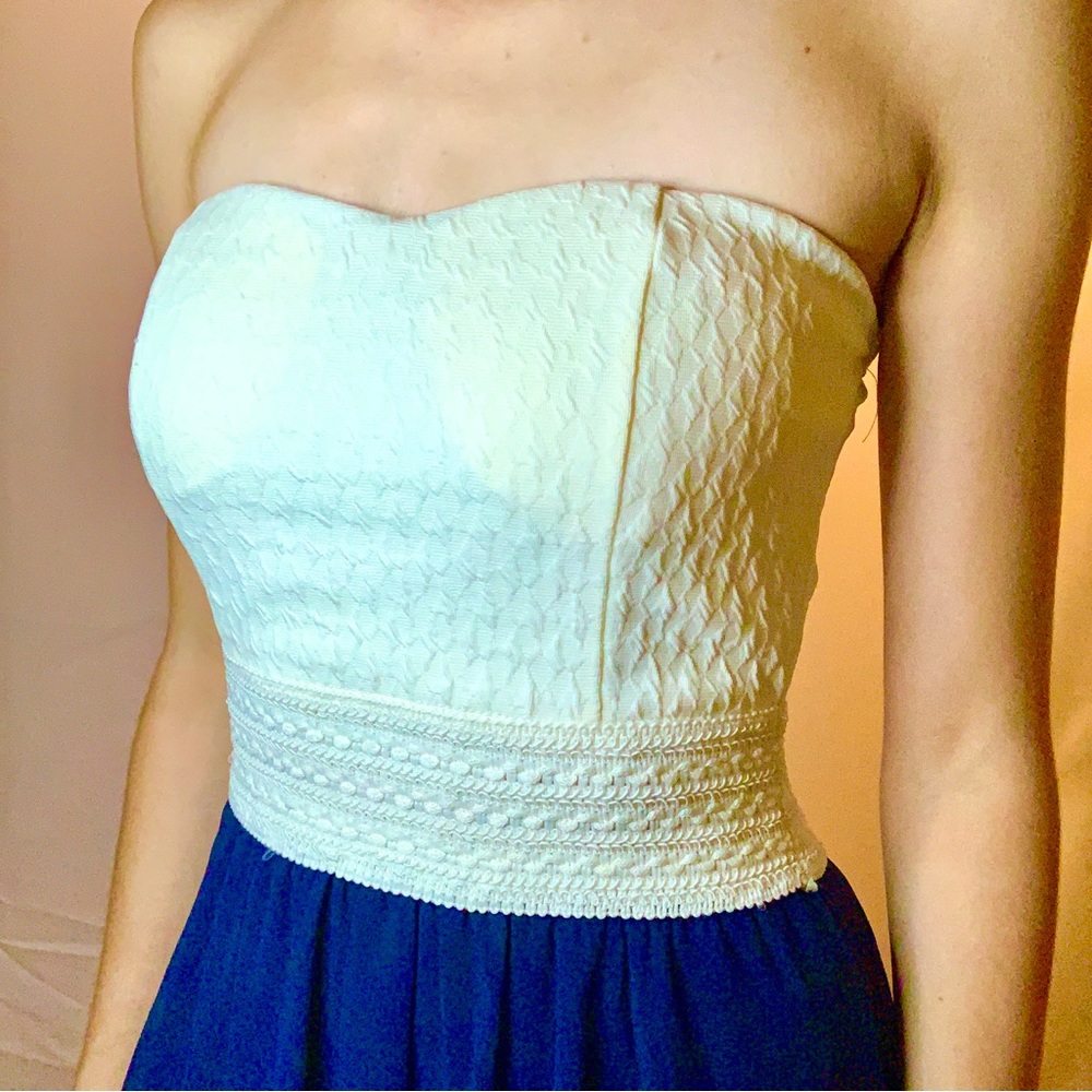Prom Dress - Picture 4 of 11